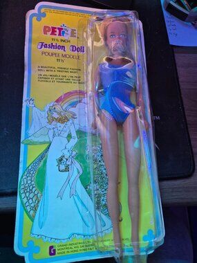 Vintage 1975 Ljn Toys Petite 11 1/2" Fashion Doll (Posable, Twist Waist)